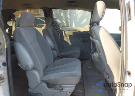 2004 Dodge Grand Caravan Sxt z USA, uszkodzony, nr VIN 2D4GP44L54R504306